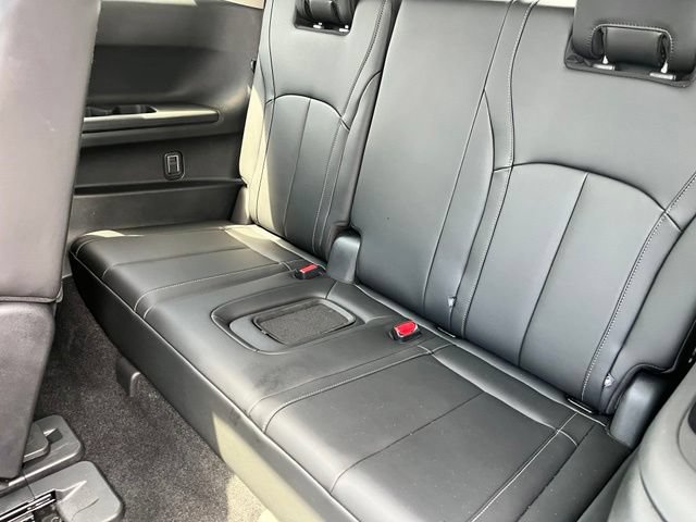 Used 2026 INFINITI QX60 Pure w/ Family Package AWD/4WD image 13