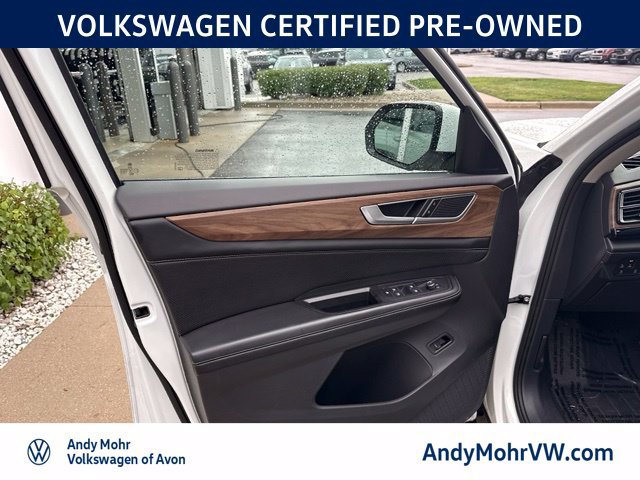 Used 2024 Volkswagen Atlas SE AWD/4WD image 15