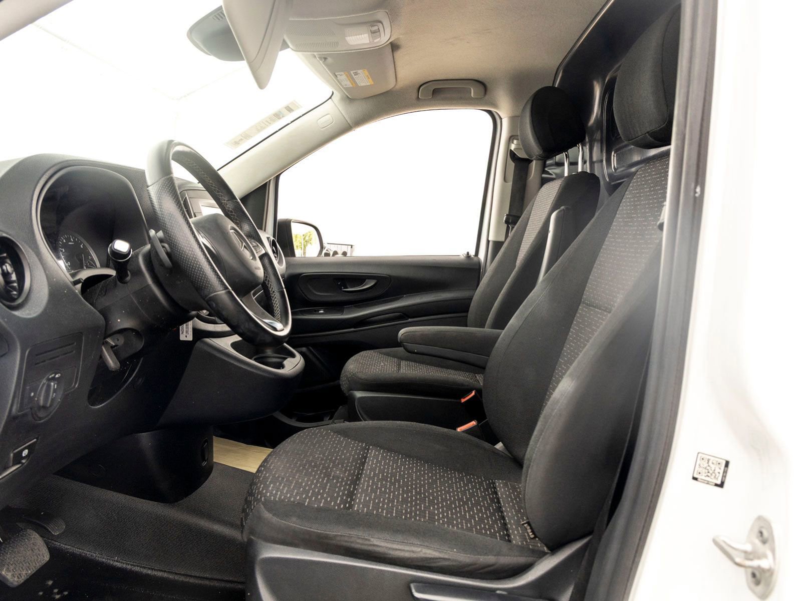 Used 2022 Mercedes-Benz Metris image 14