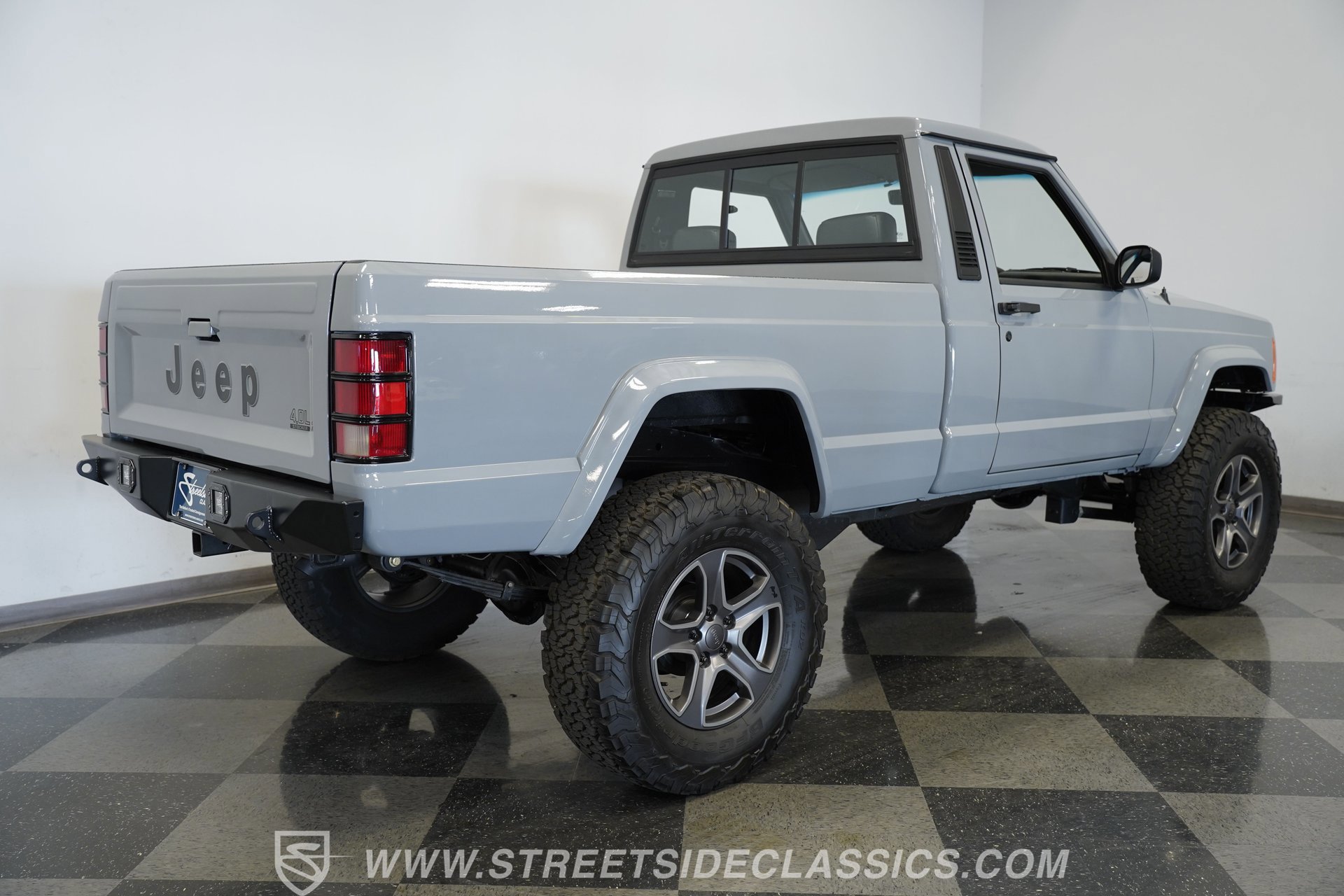 Used 1990 Jeep Comanche Pioneer image 12