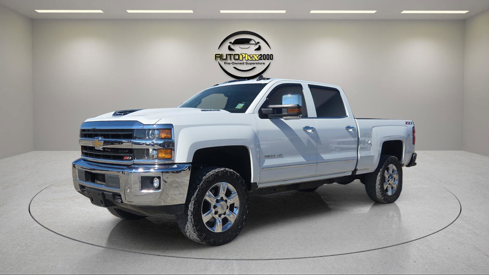 Used 2018 Chevrolet Silverado 2500 LTZ w/ Duramax Plus Package image 3