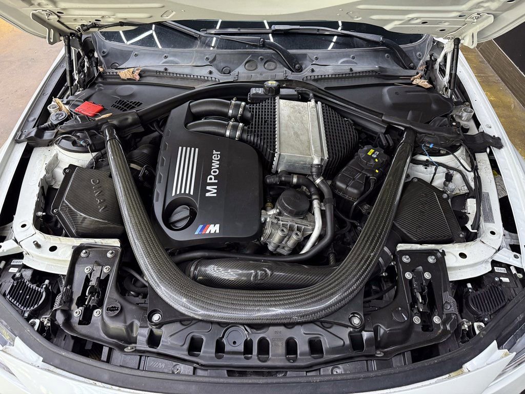 Used 2016 BMW M3 RWD image 29
