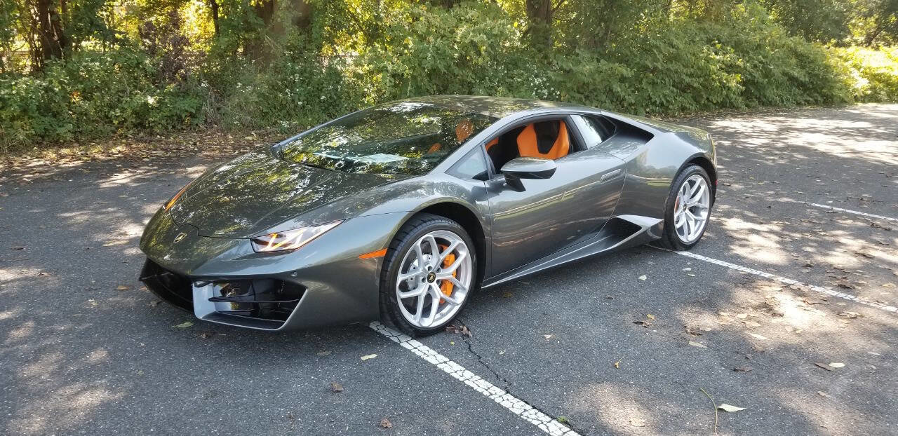 Used 2018 Lamborghini Huracan LP 580-2 RWD image 4