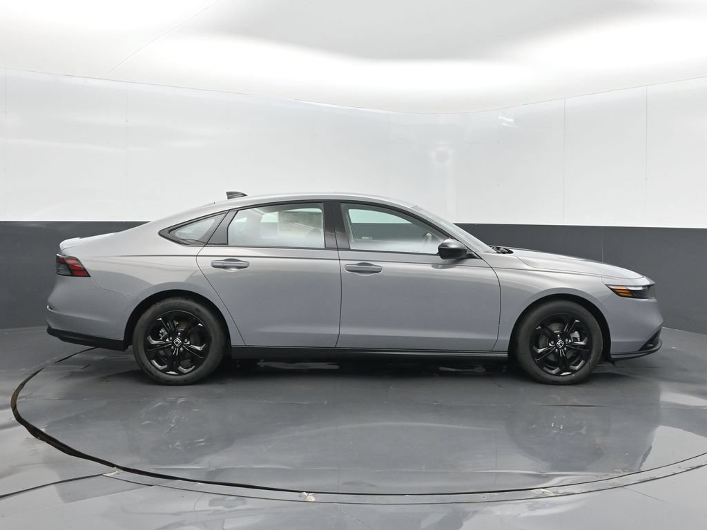 New 2025 Honda Accord SE image 5