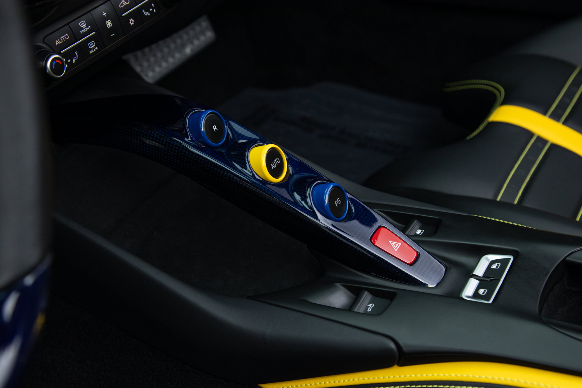 Certified 2021 Ferrari 812 GTS RWD image 36