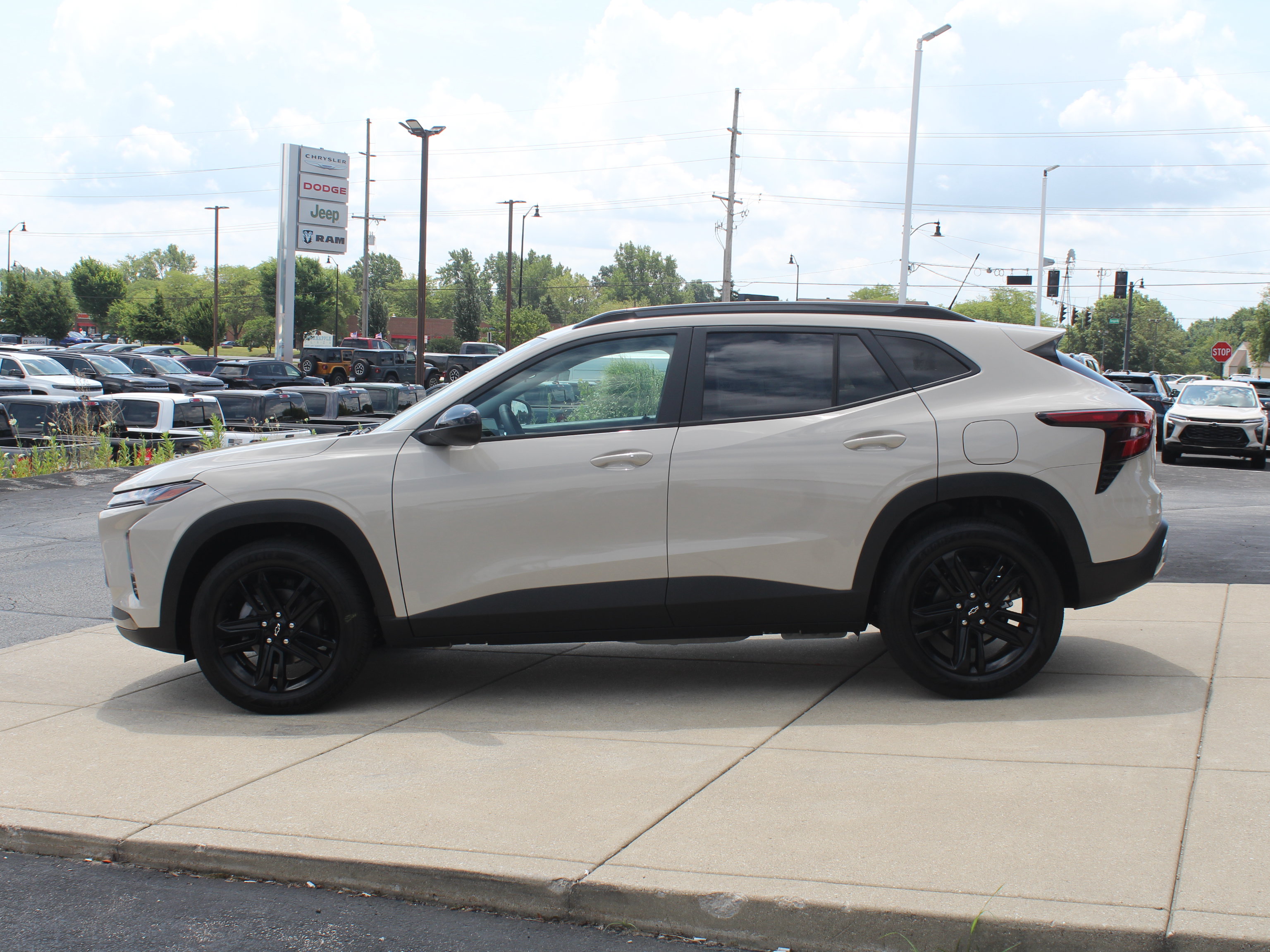 New 2026 Chevrolet Trax ACTIV w/ Driver Confidence Package FWD image 6