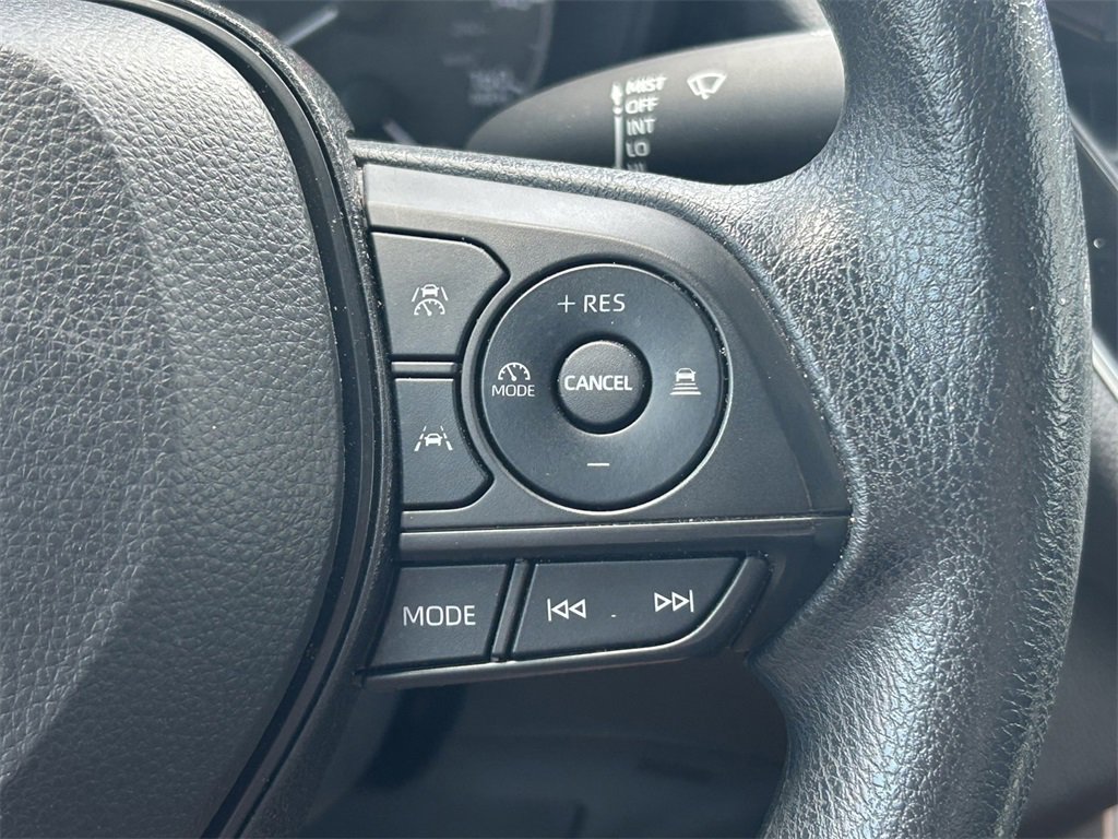 Certified 2023 Toyota Corolla Cross S image 31