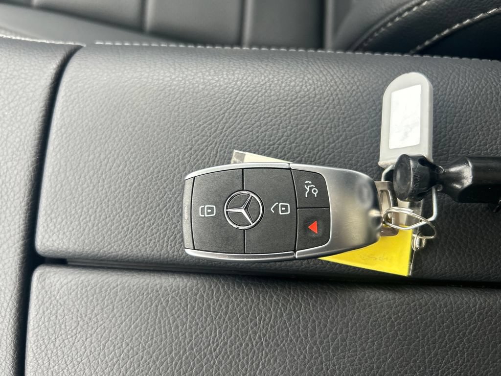 Used 2026 Mercedes-Benz GLS 450 4MATIC image 29