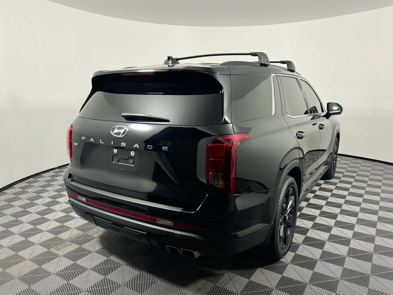 Used 2023 Hyundai Palisade XRT w/ Cargo Package FWD image 3