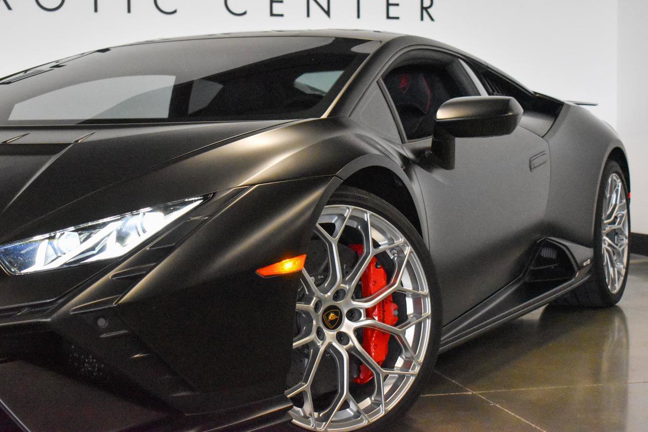 Used 2023 Lamborghini Huracan Tecnica image 19