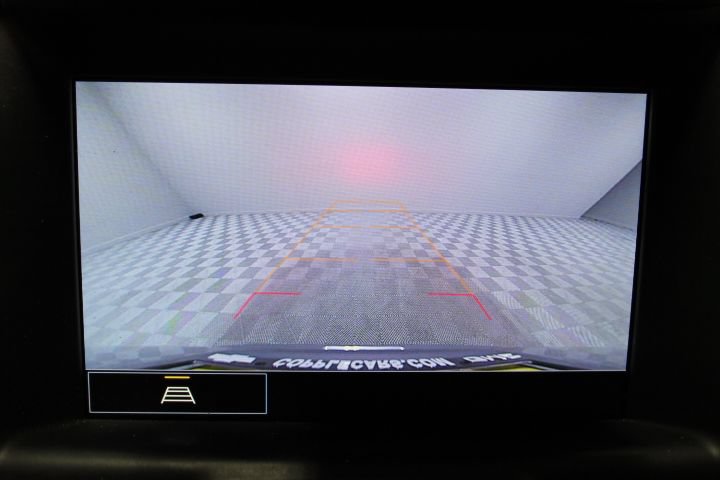 Used 2024 GMC Terrain SLT w/ Infotainment Package II AWD/4WD image 4
