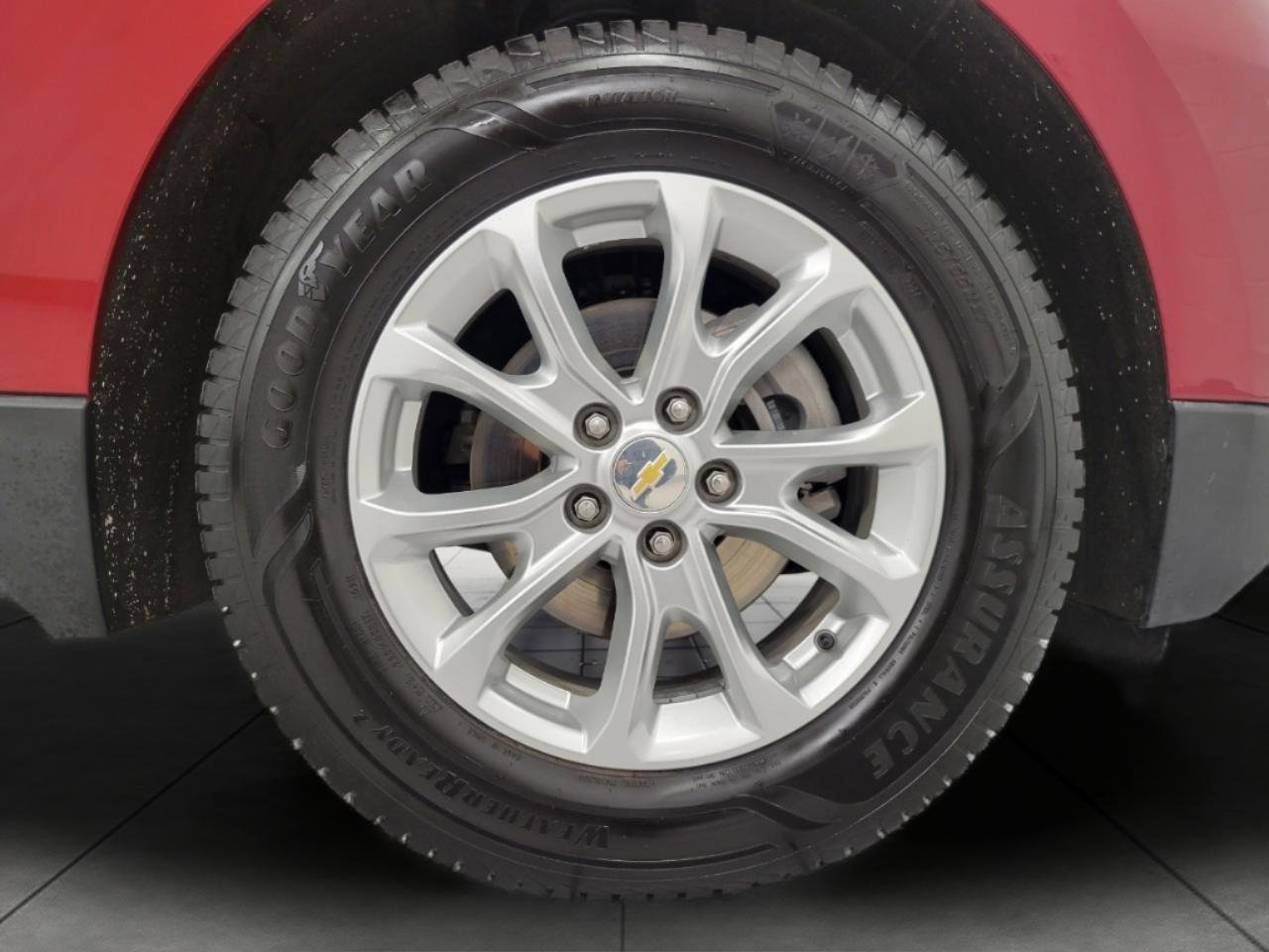 Used 2021 Chevrolet Equinox LT FWD image 4