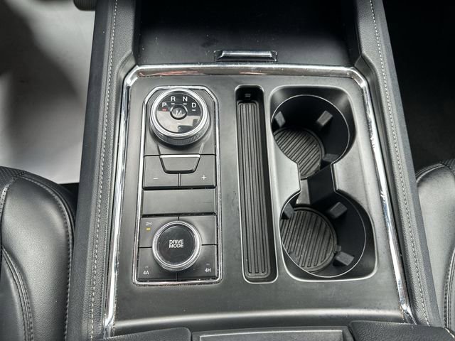 Used 2024 Ford Expedition XLT image 23