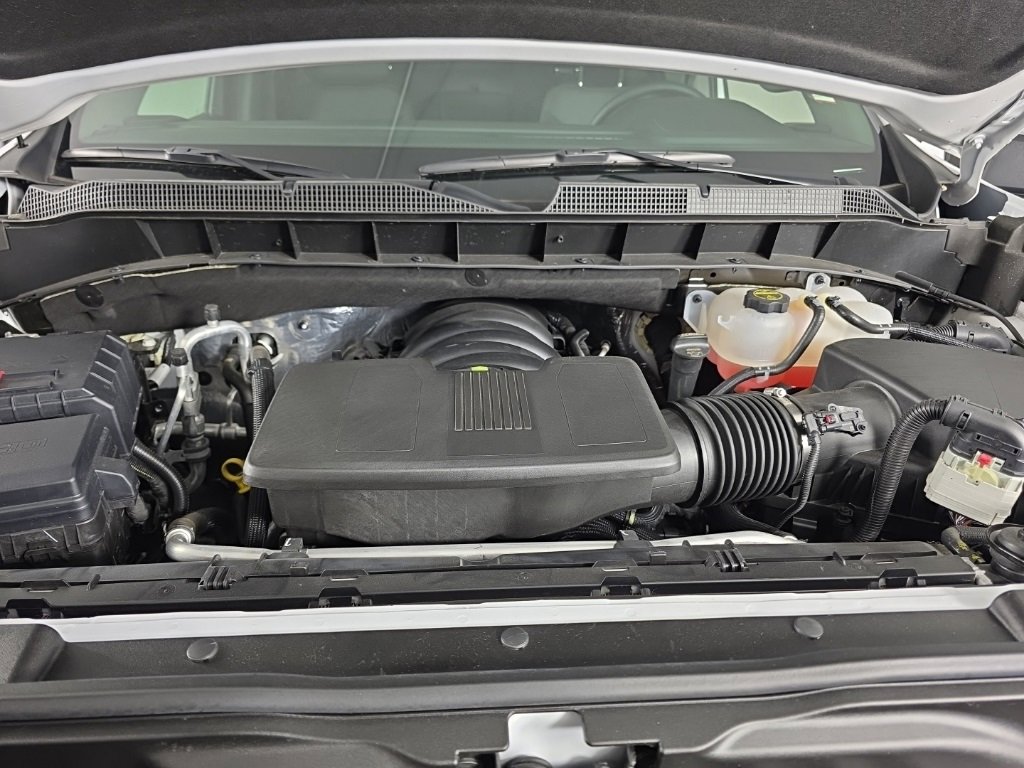 Used 2025 Chevrolet Silverado 1500 LTZ w/ LTZ Convenience Package II image 9