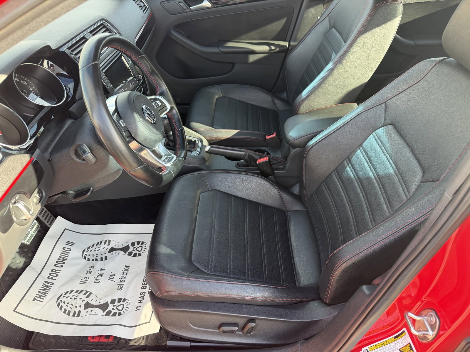Used 2018 Volkswagen Jetta GLI FWD image 14