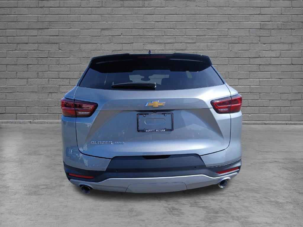 New 2026 Chevrolet Blazer LT AWD/4WD image 4