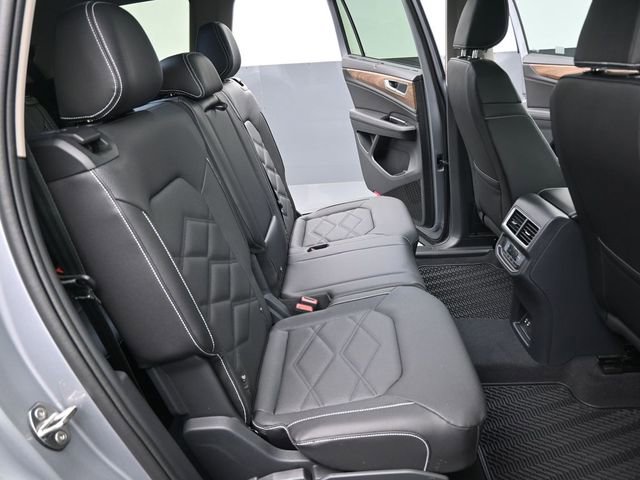 New 2026 Volkswagen Atlas SE image 16