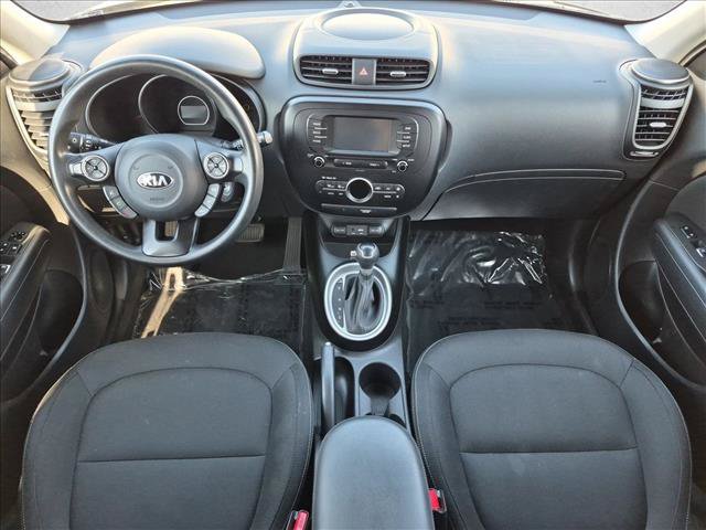 Used 2017 Kia Soul + FWD image 16