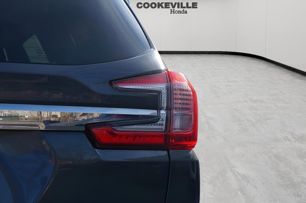Used 2024 Subaru Ascent Limited w/ Technology Package image 7