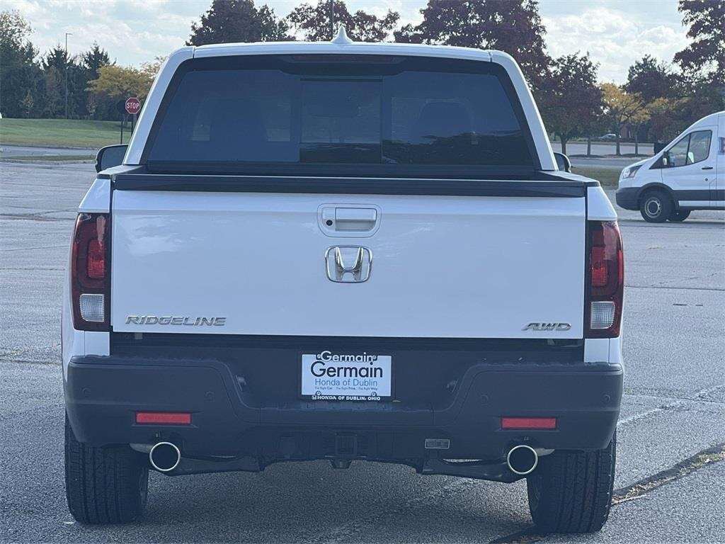 New 2023 Honda Ridgeline RTL-E image 5
