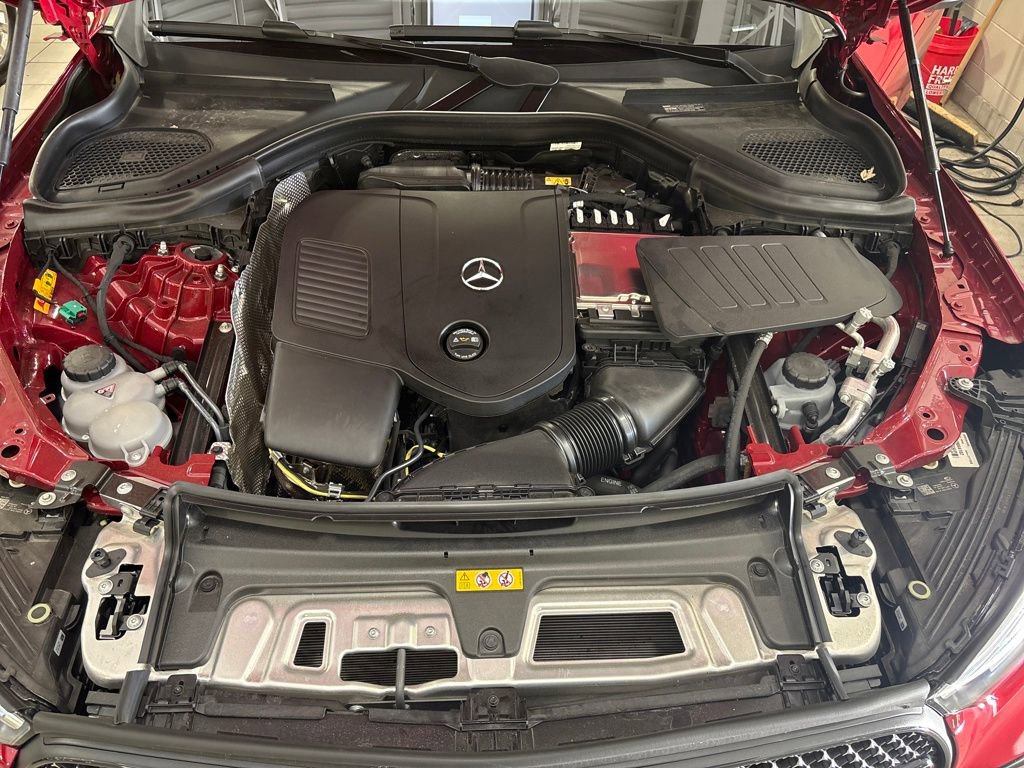 Used 2025 Mercedes-Benz GLC 350e GLC 350e image 22