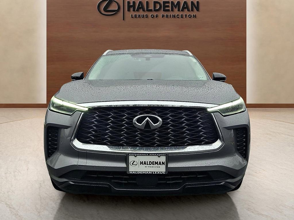 Used 2023 INFINITI QX60 Luxe image 2