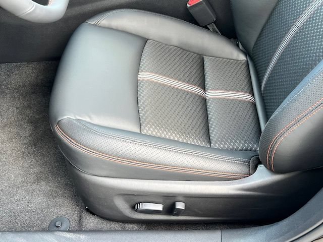 New 2025 Nissan Altima 2.5 SR AWD/4WD image 29