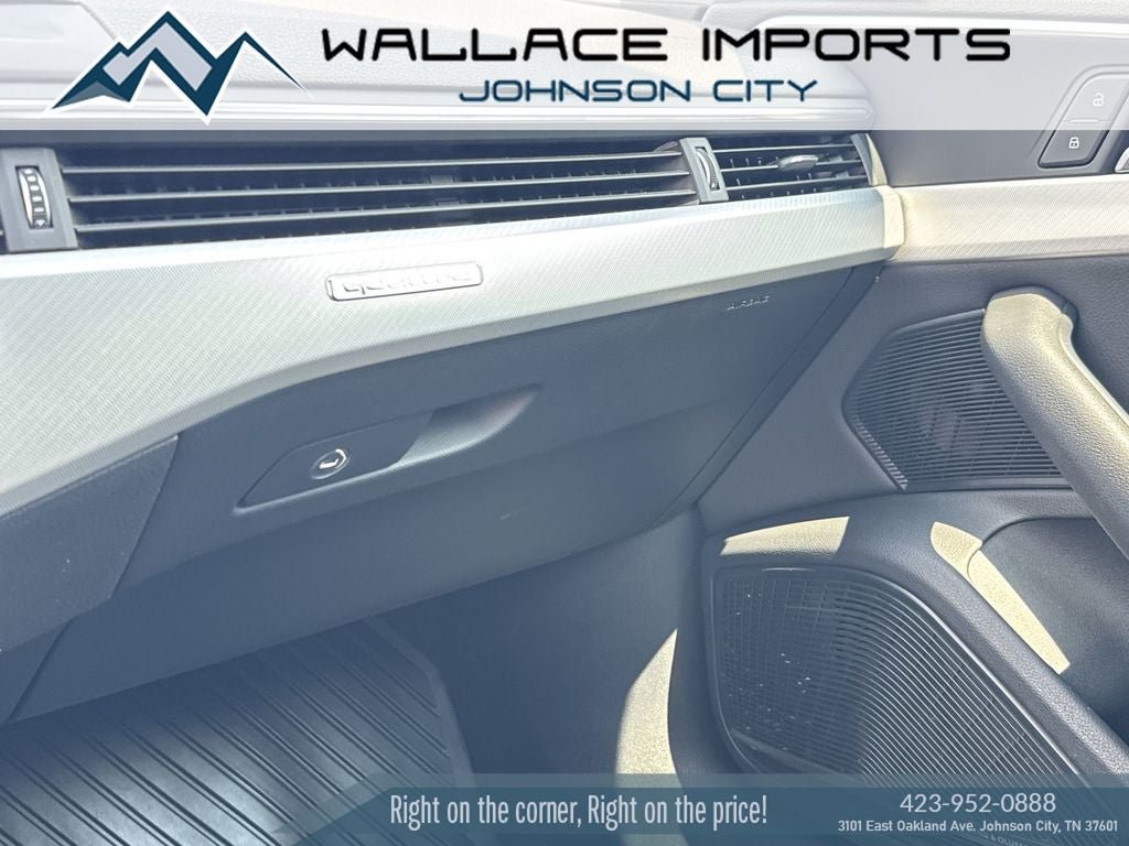 Used 2018 Audi A4 2.0T allroad Premium Plus AWD/4WD image 12