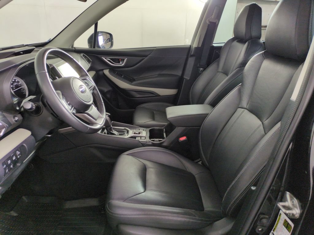 Used 2022 Subaru Forester Limited AWD/4WD image 12