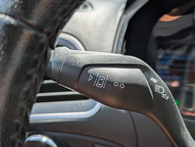 Used 2023 Ford Edge SEL AWD/4WD image 24