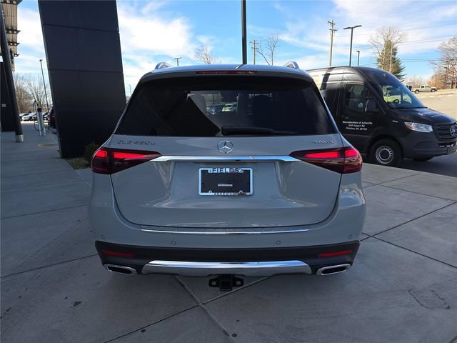 New 2026 Mercedes-Benz GLE 450e 4MATIC image 4