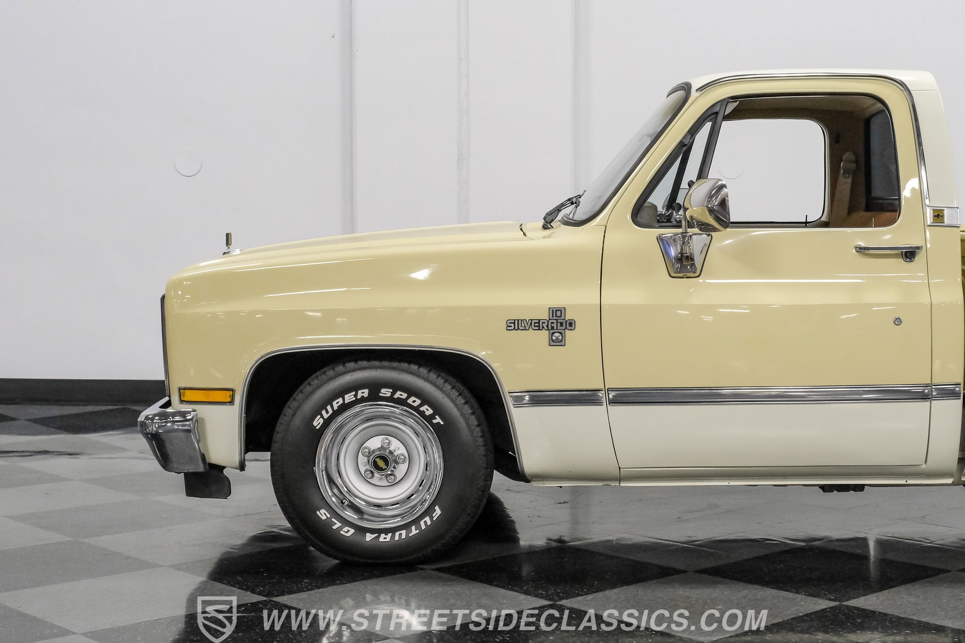 Used 1987 Chevrolet Silverado 1500 1500 RWD image 22