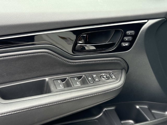 Certified 2024 Honda Odyssey Touring image 19