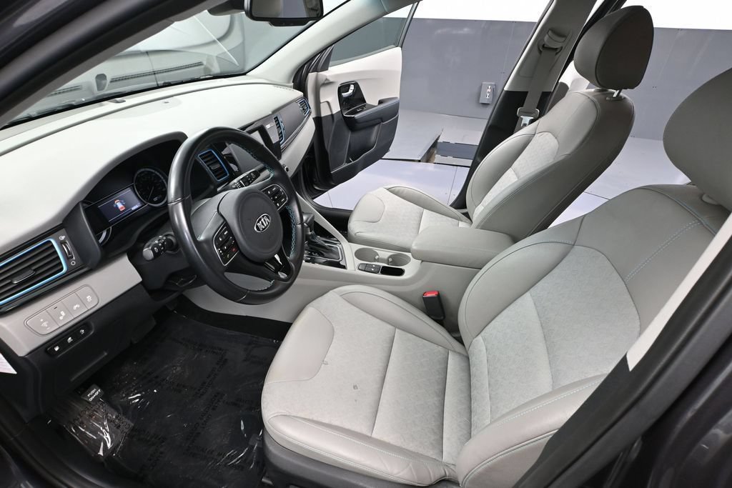 Used 2019 Kia Niro EX FWD image 21
