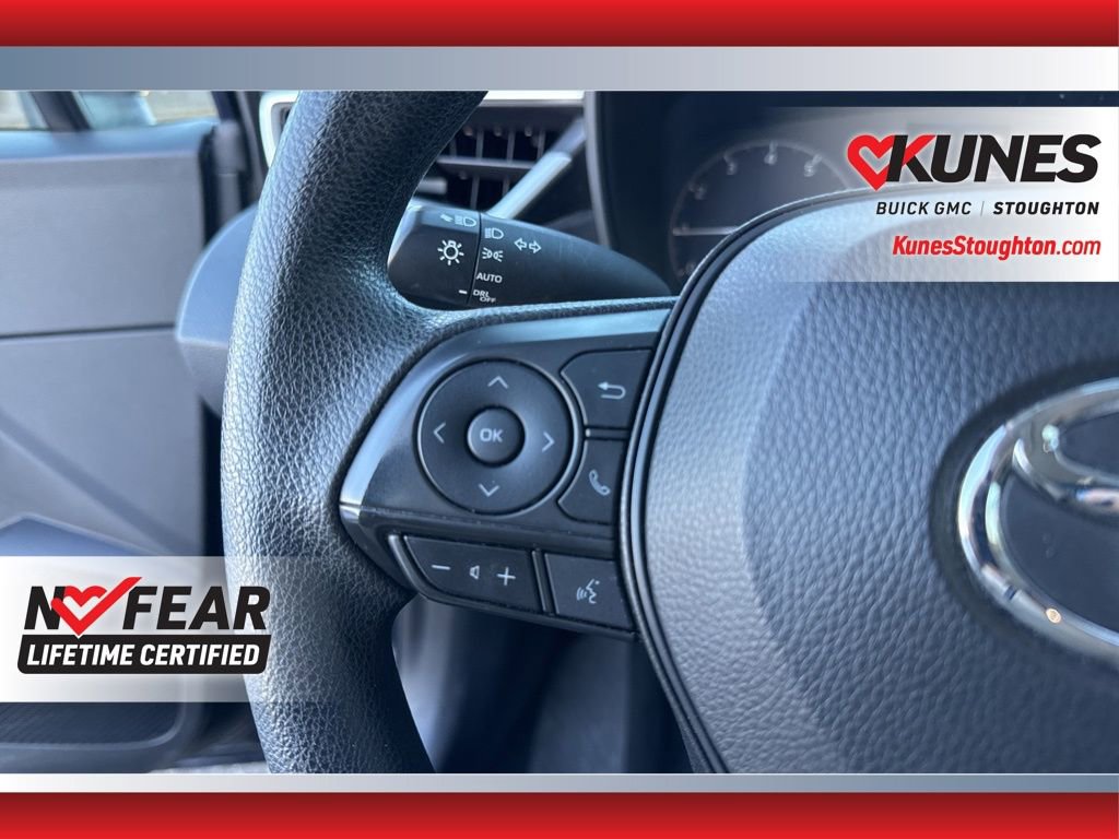 Used 2023 Toyota Corolla LE image 25