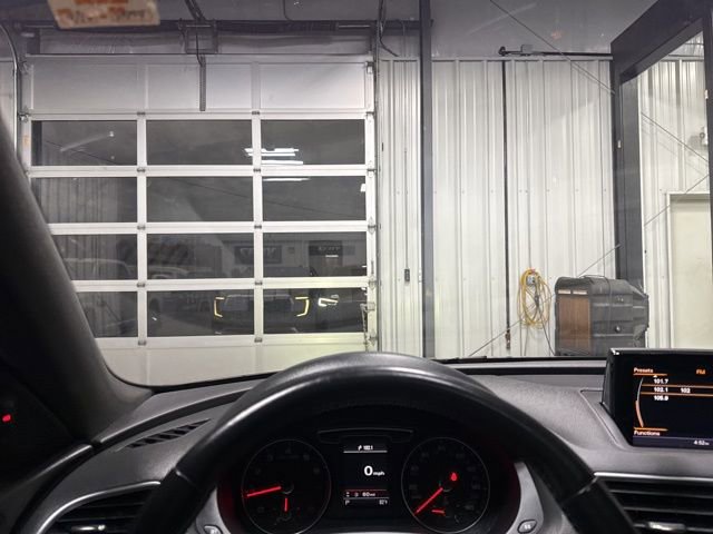 Used 2018 Audi Q3 2.0T Premium Plus w/ Premium Plus Package image 10