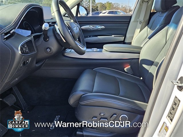 Used 2024 Genesis Electrified GV70 w/ Prestige Package image 5
