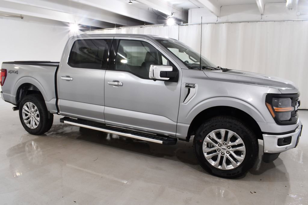 New 2026 Ford F150 XLT w/ Equipment Group 302A MID image 5