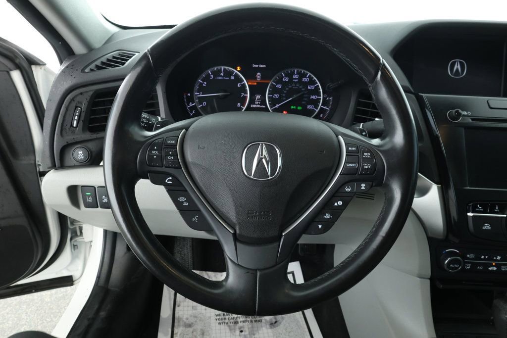Used 2020 Acura ILX w/ Premium Package image 11