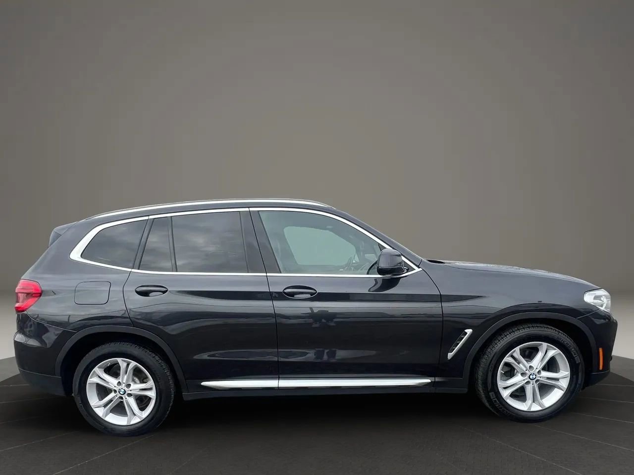 Used 2020 BMW X3 xDrive30i w/ Driving Assistance Package image 4