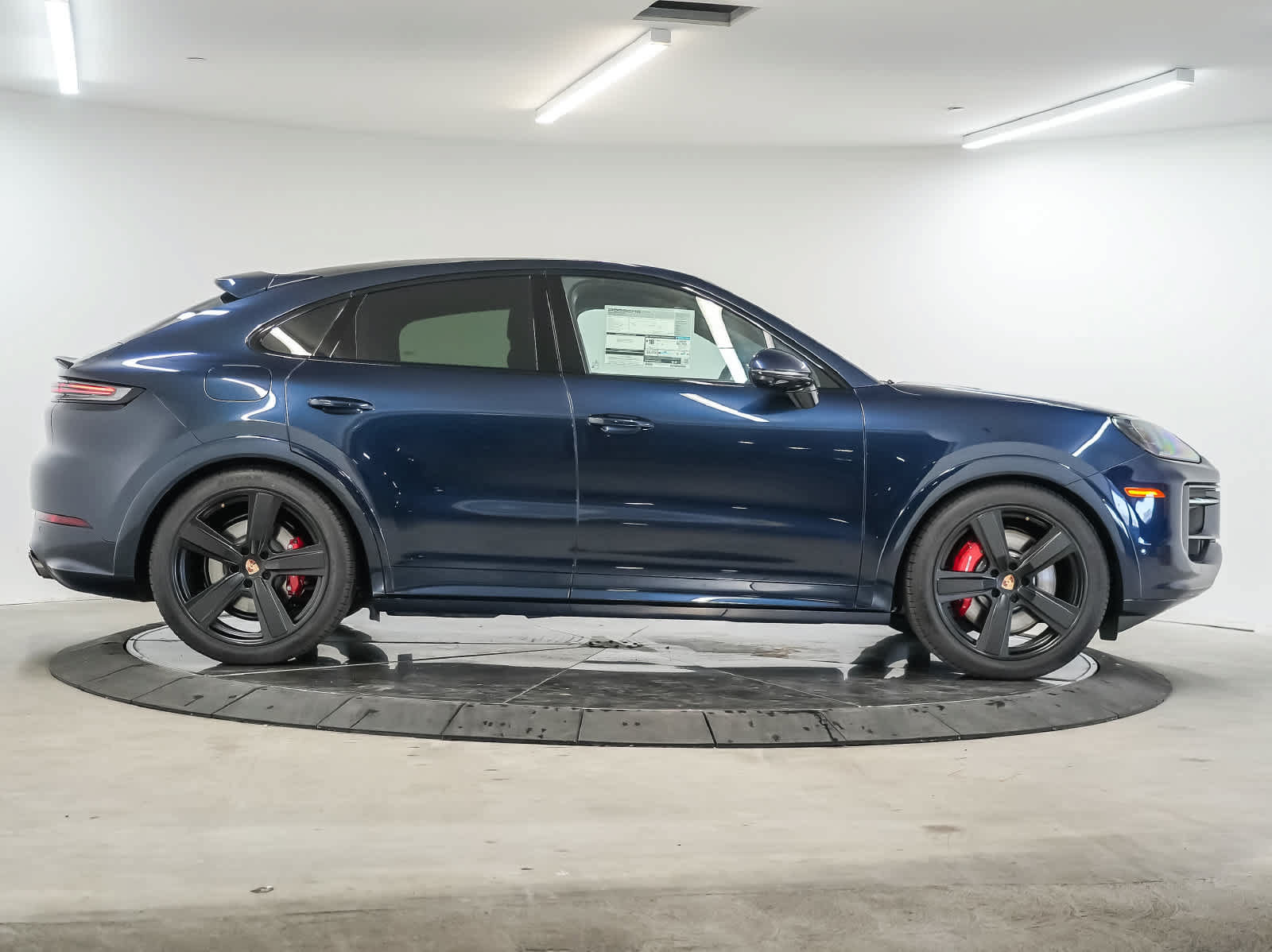 New 2026 Porsche Cayenne GTS AWD/4WD image 8
