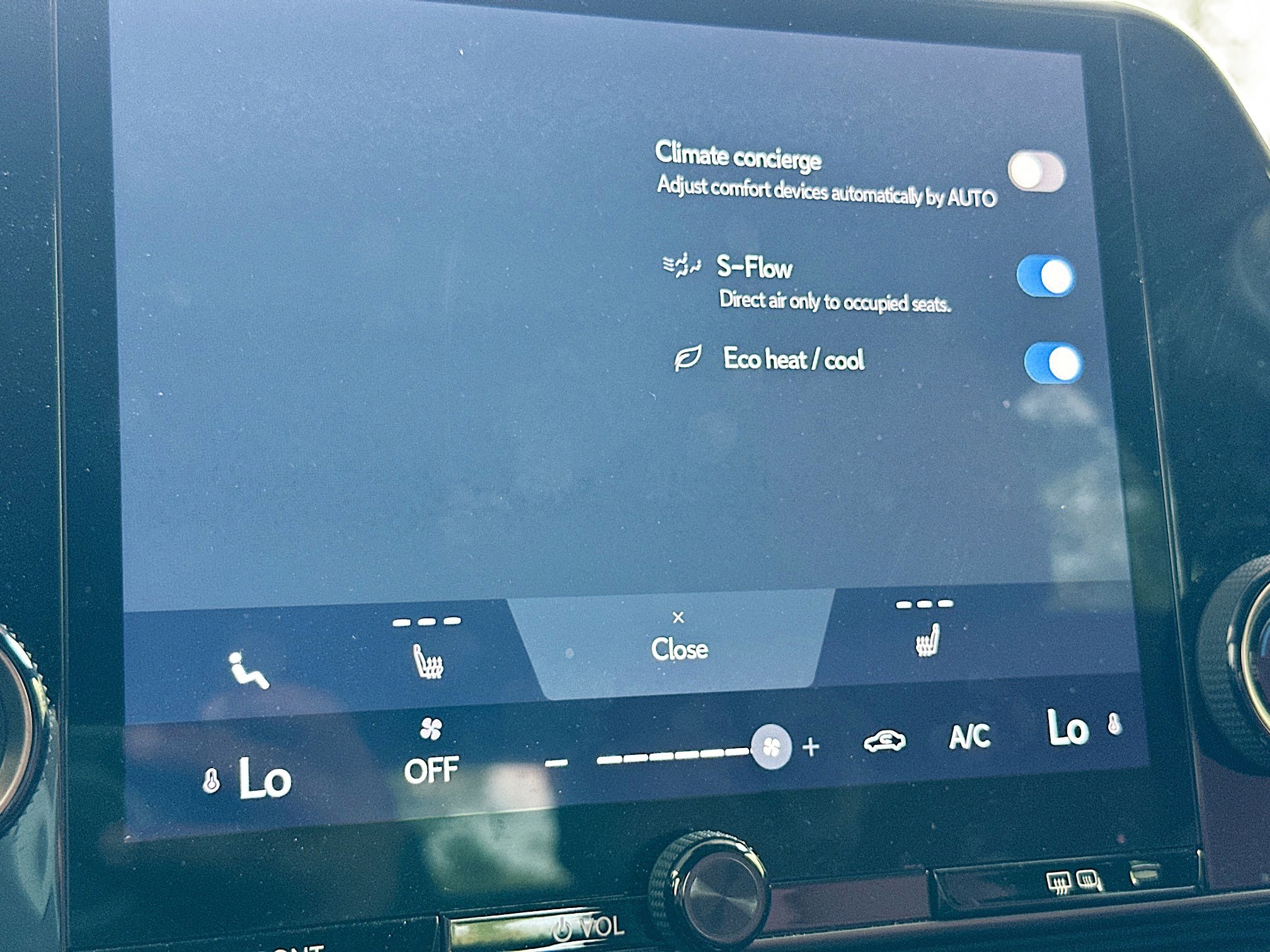 Used 2024 Lexus NX 250 FWD w/ Towing Package (2000 Lbs) image 15