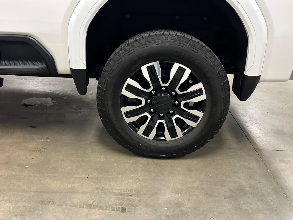 Certified 2025 GMC Sierra 2500 Denali Ultimate image 15