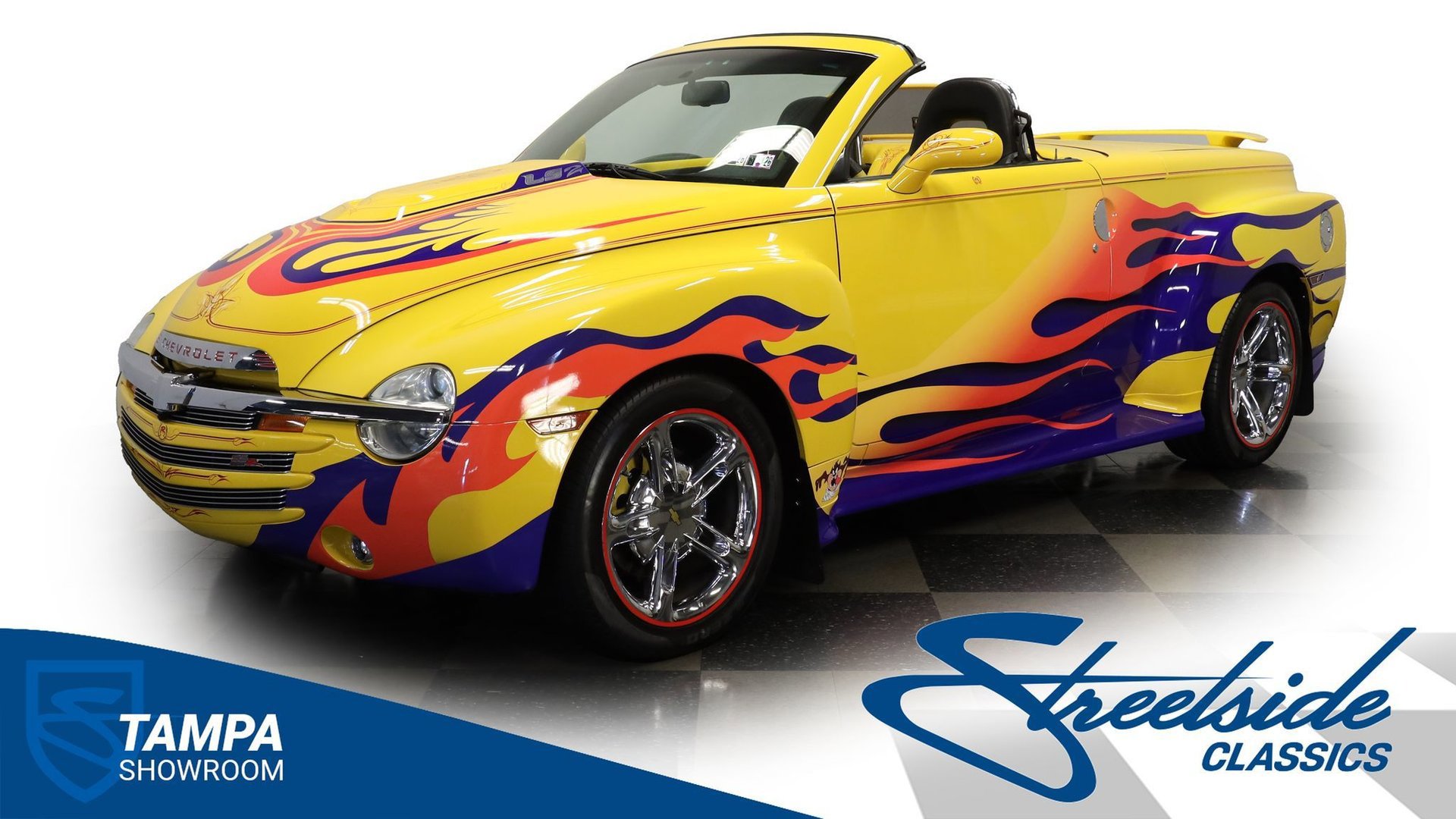 Used 2005 Chevrolet SSR w/ Preferred Equipment Group RWD image 1