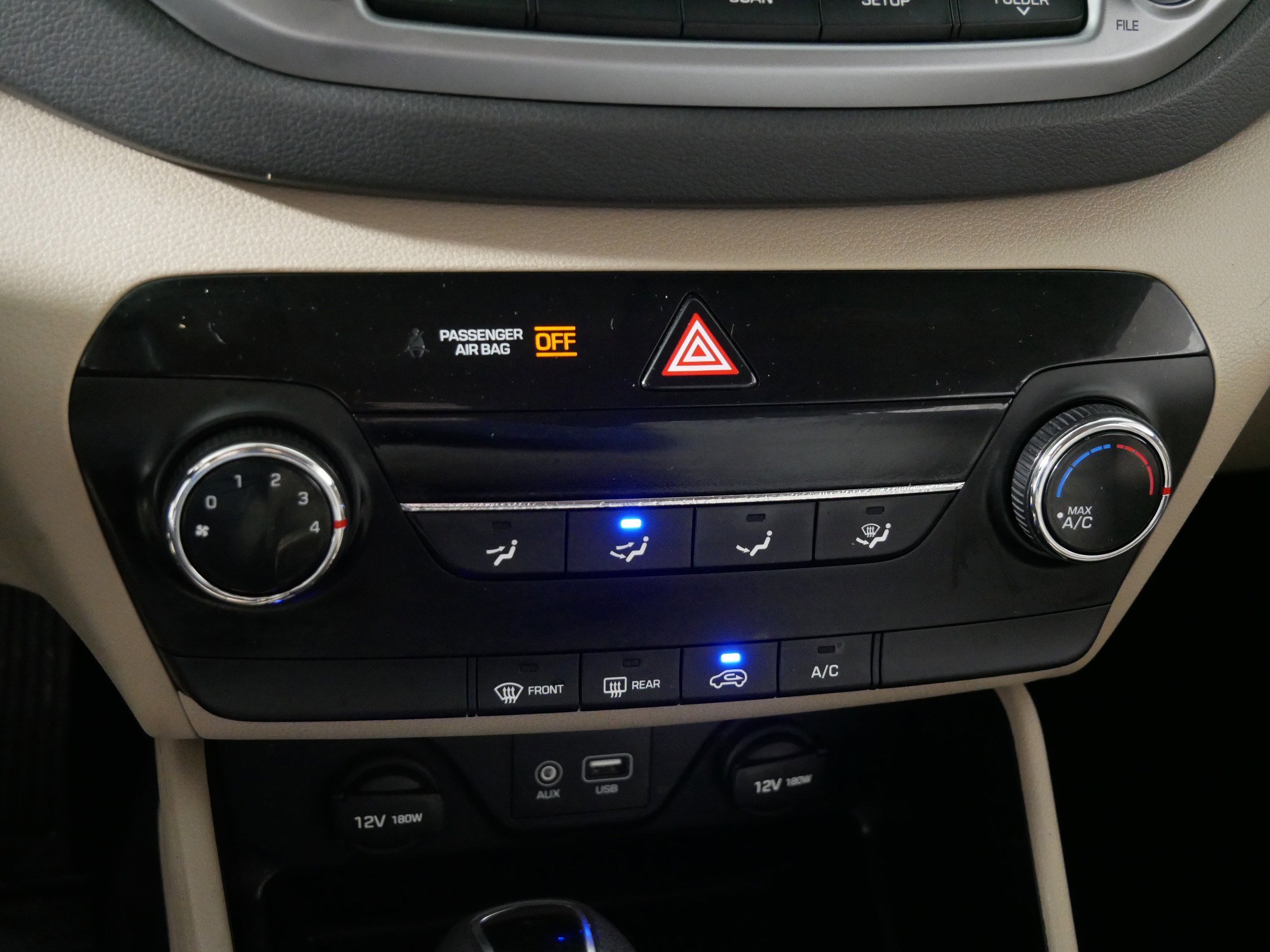 Used 2017 Hyundai Tucson SE image 23