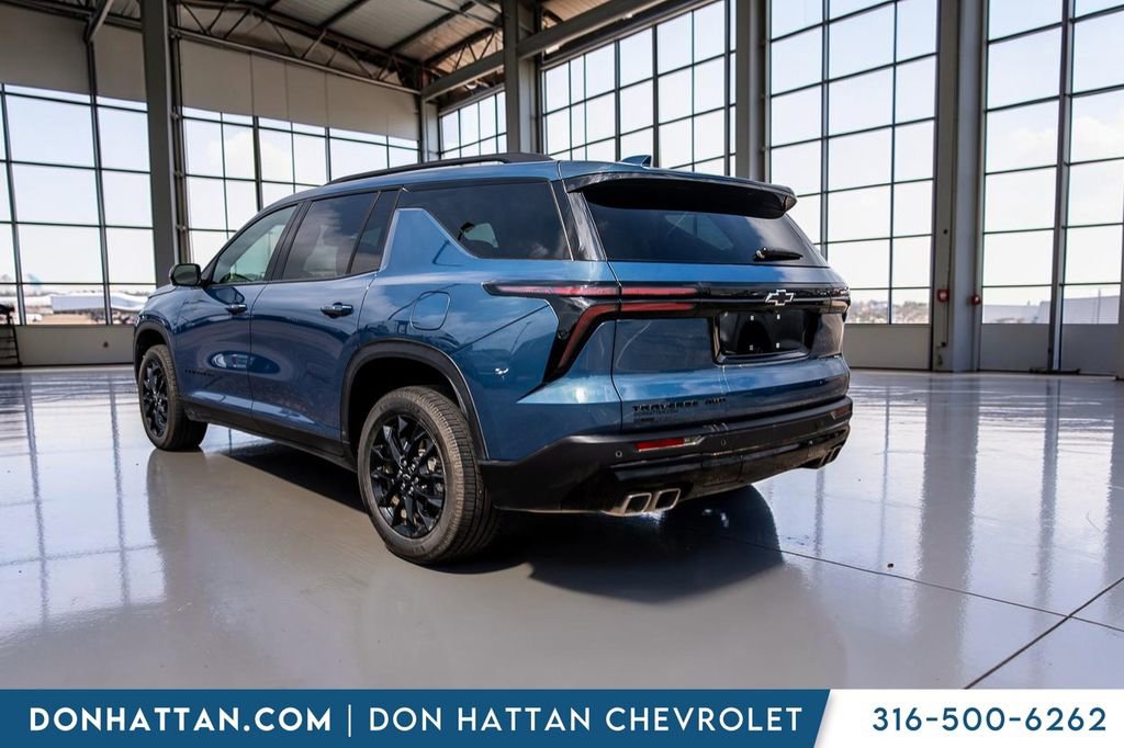 Used 2025 Chevrolet Traverse LT w/ Midnight/Sport Edition AWD/4WD image 33