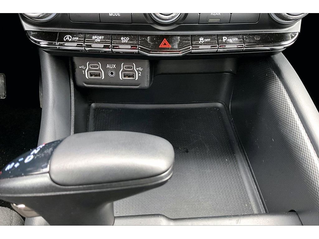 Certified 2025 Dodge Durango GT image 28