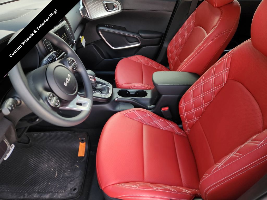 New 2025 Kia Soul LX w/ LX Technology Package image 9