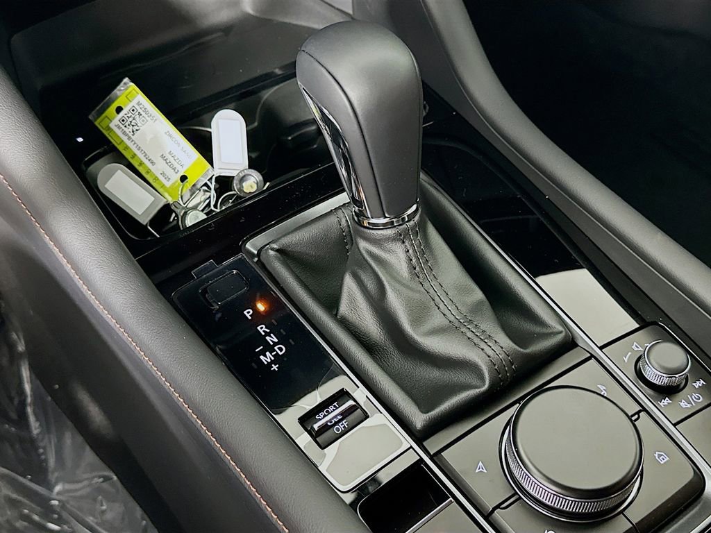 New 2025 MAZDA MAZDA3 Carbon image 22