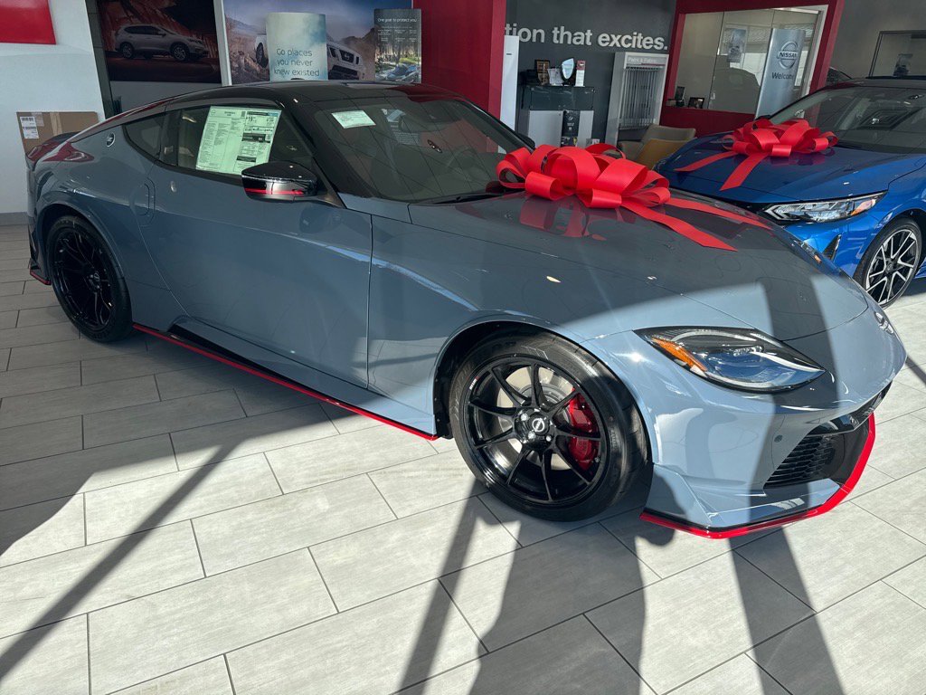 Used 2024 Nissan Z NISMO w/ Floor Mat Package image 1